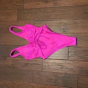 Unknown Brand women's hot pink, hi-cut swimsuit with cutouts size XL